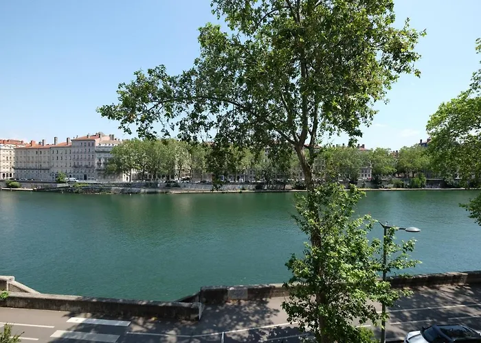 Appartement Honore Vue Saone Lyon