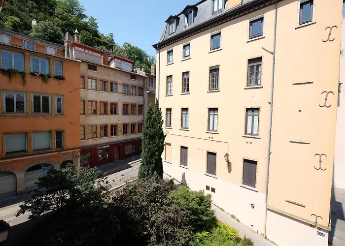Honorê Vue Saone Appartement